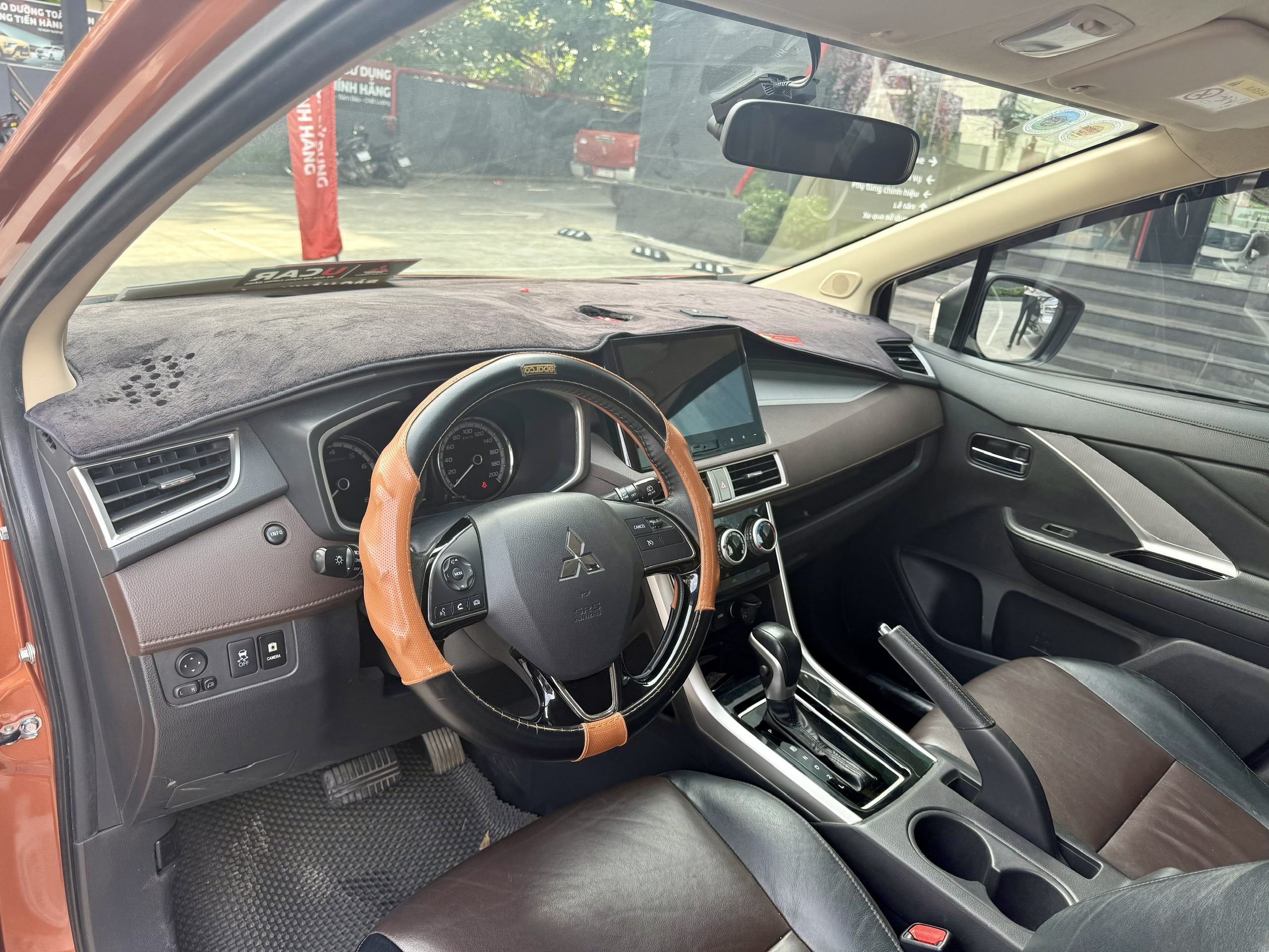 z7126414224599_9196756fb990664bb5f706e693b6b777